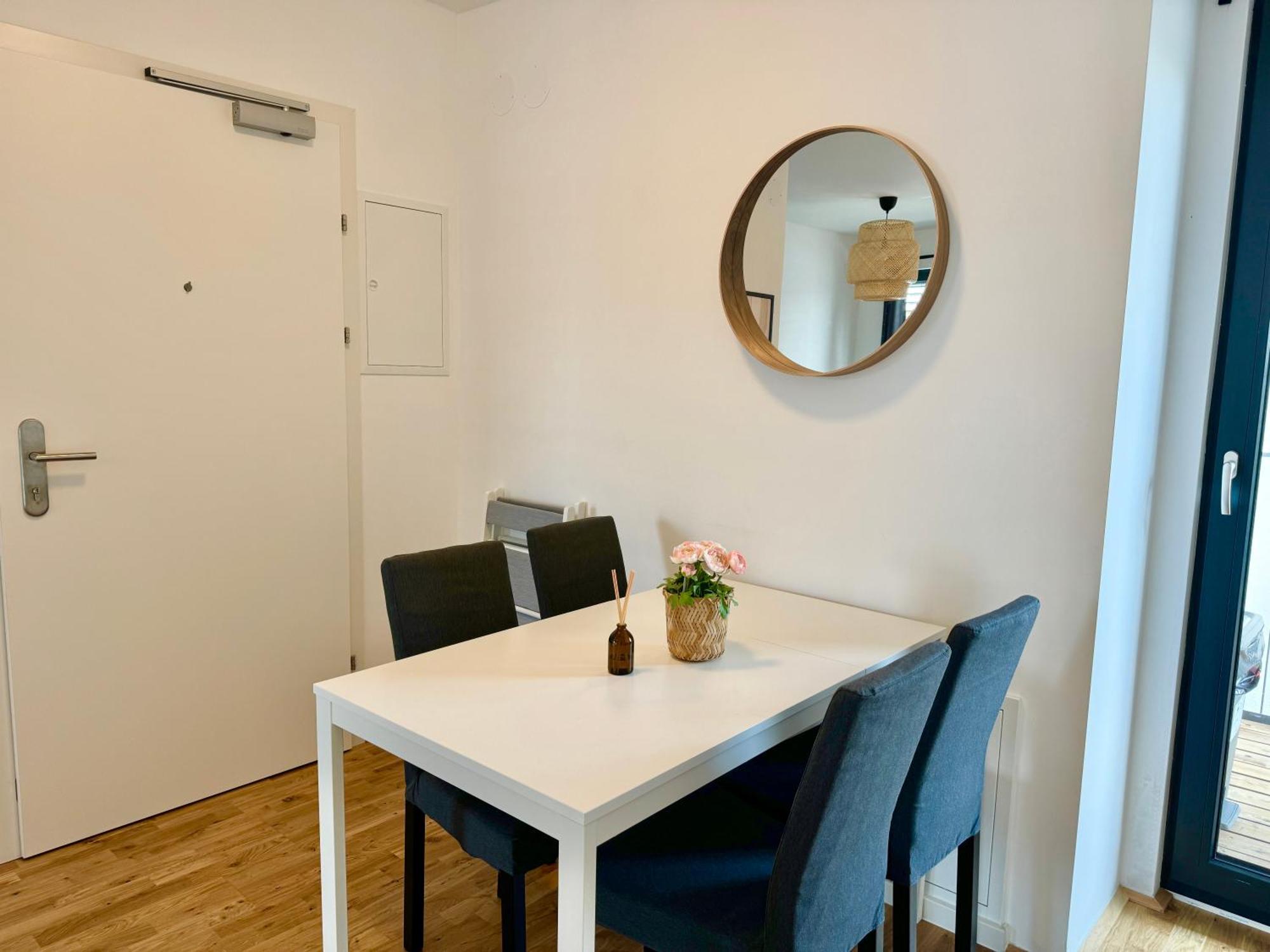 Modern Apartment With Balcony & Free Parking - Nearby Metro Wien Exteriör bild