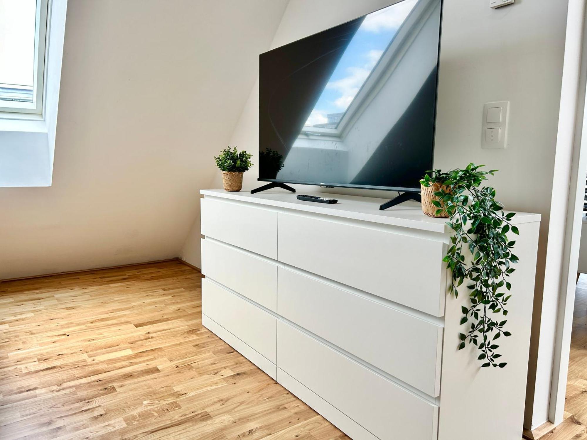 Modern Apartment With Balcony & Free Parking - Nearby Metro Wien Exteriör bild