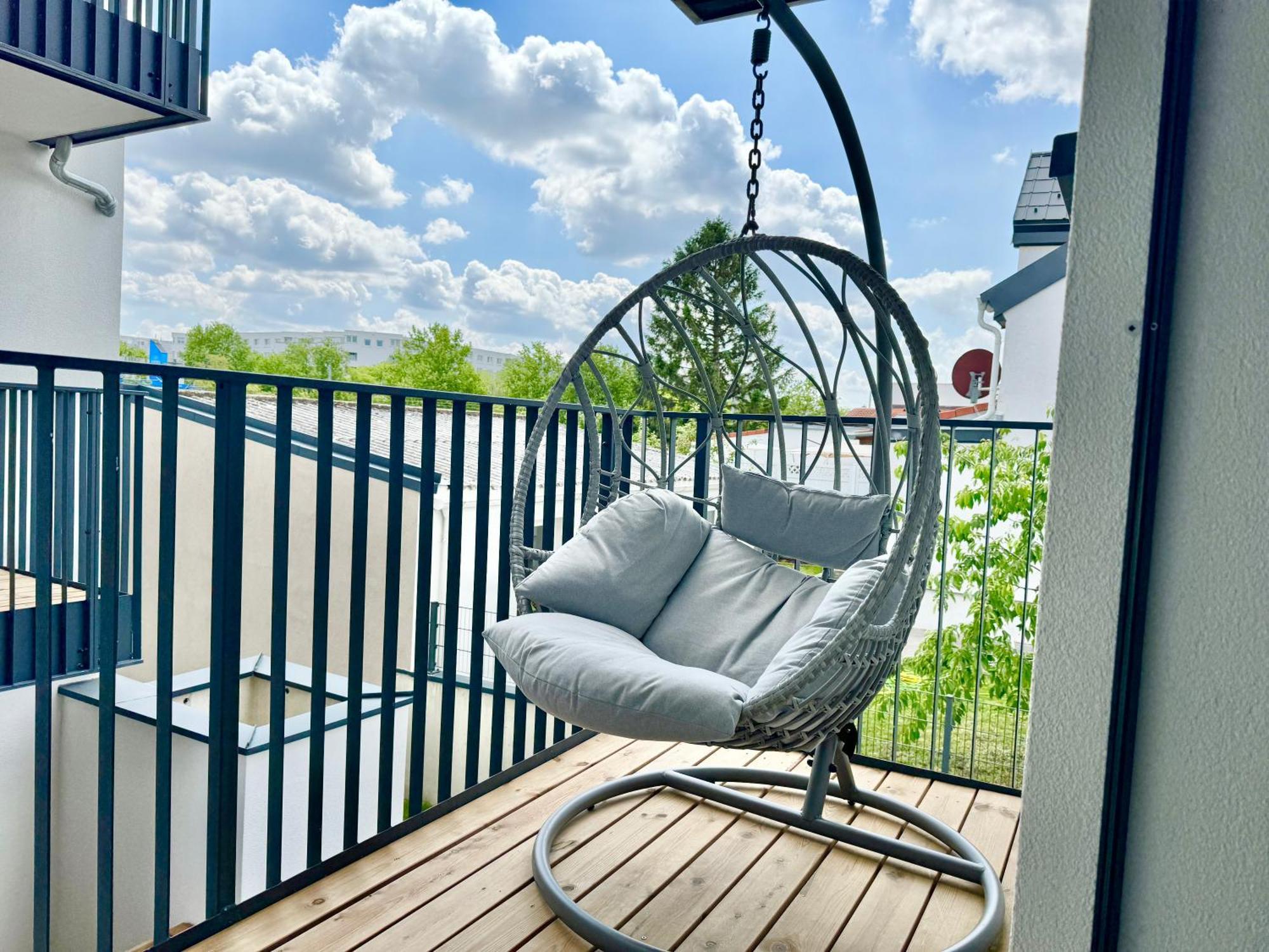 Modern Apartment With Balcony & Free Parking - Nearby Metro Wien Exteriör bild