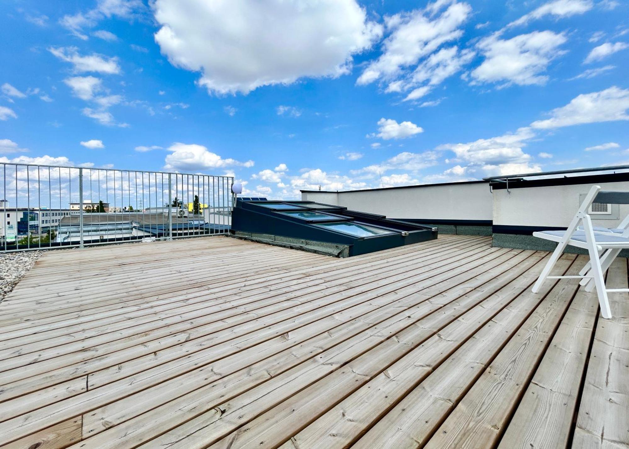 Modern Apartment With Balcony & Free Parking - Nearby Metro Wien Exteriör bild